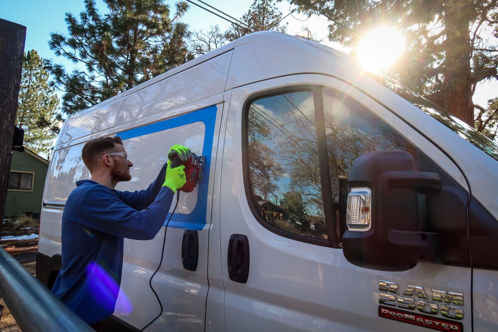 Installing+Windows+in+our+Campervan
