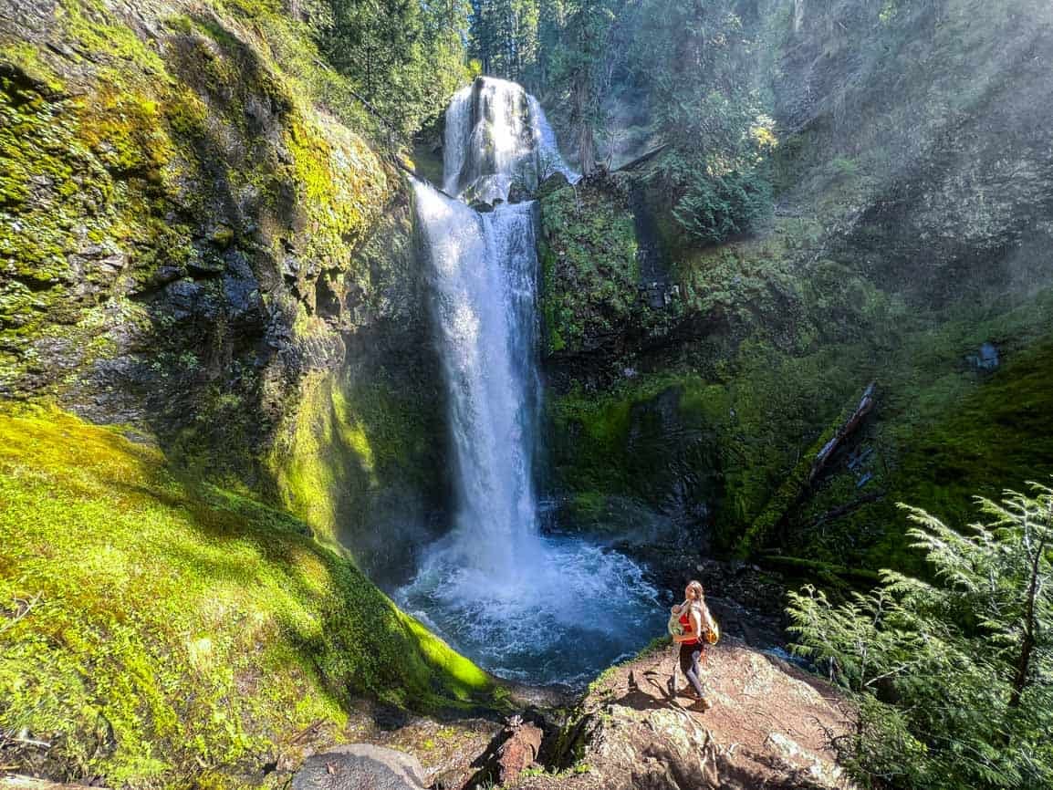 Looking down over the lower viewpoint at Falls Creek Falls Washington