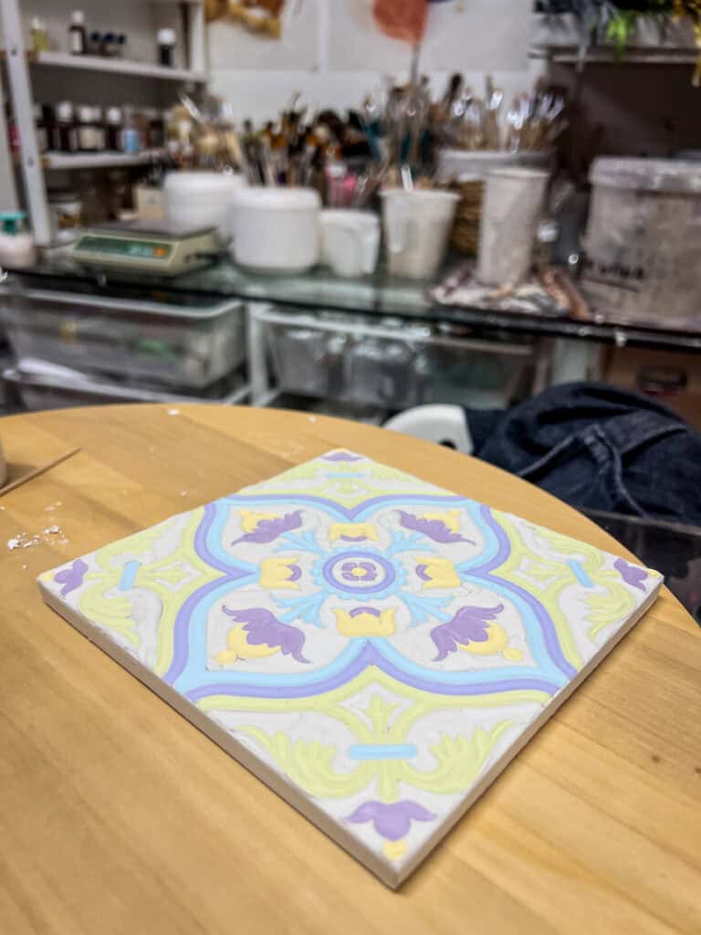 Agostinha tile painting class in Porto, Portugal