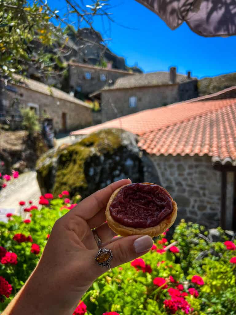 Cherry pastel de nata